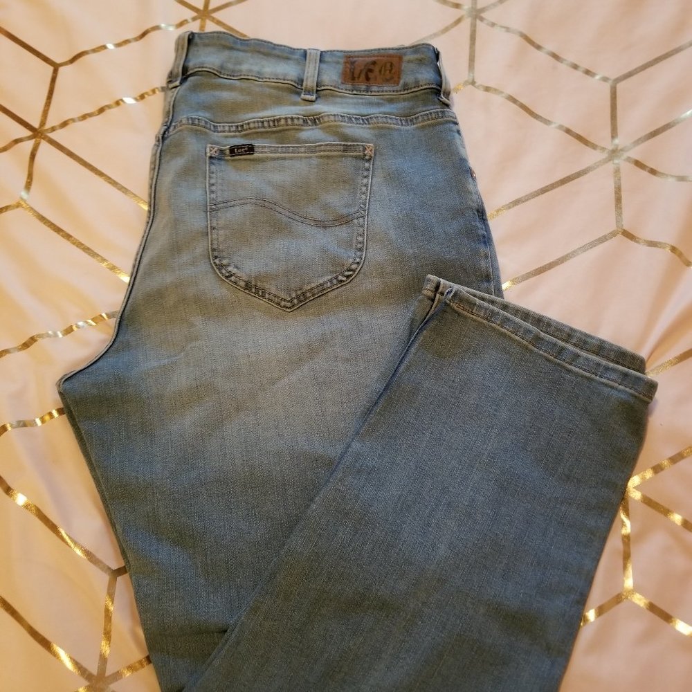 Lee Straight Leg Jeans